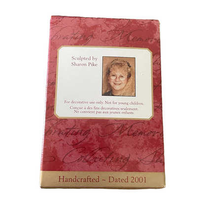 2001 Mom and Dad Hallmark Ornament (Kitten) QX8462 Image4