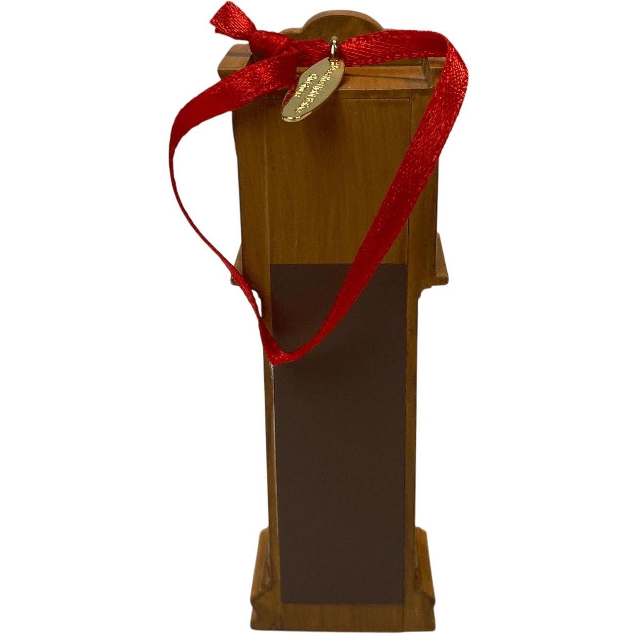 2001 Not Even a Mouse Hallmark Ornament (Twas The Night Before Christmas) QRP4482