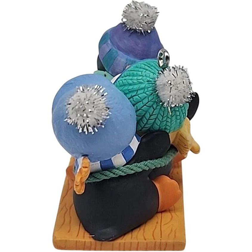 2001 Penguins at Play Hallmark Ornament (Penguin Pal) QX8982