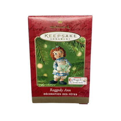 2001 Raggedy Ann Hallmark Ornament (Raggedy Ann & Andy) QX8571