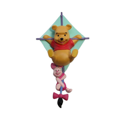 2001 Riding on the Breeze Hallmark Ornament (Winnie the Pooh) QEO8612