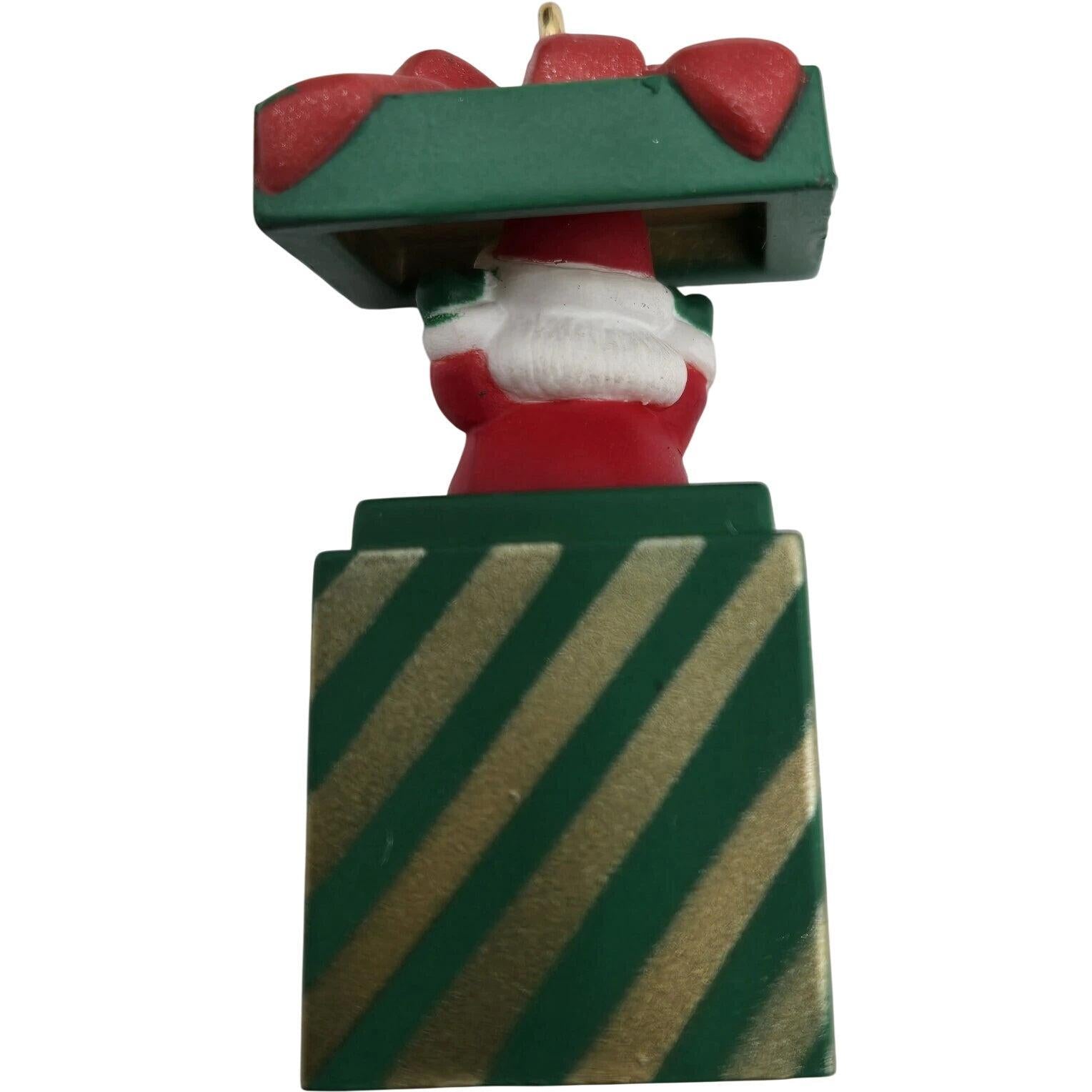 2001 Santa-in-a-Box Hallmark Ornament (Santa Claus) QXM5355