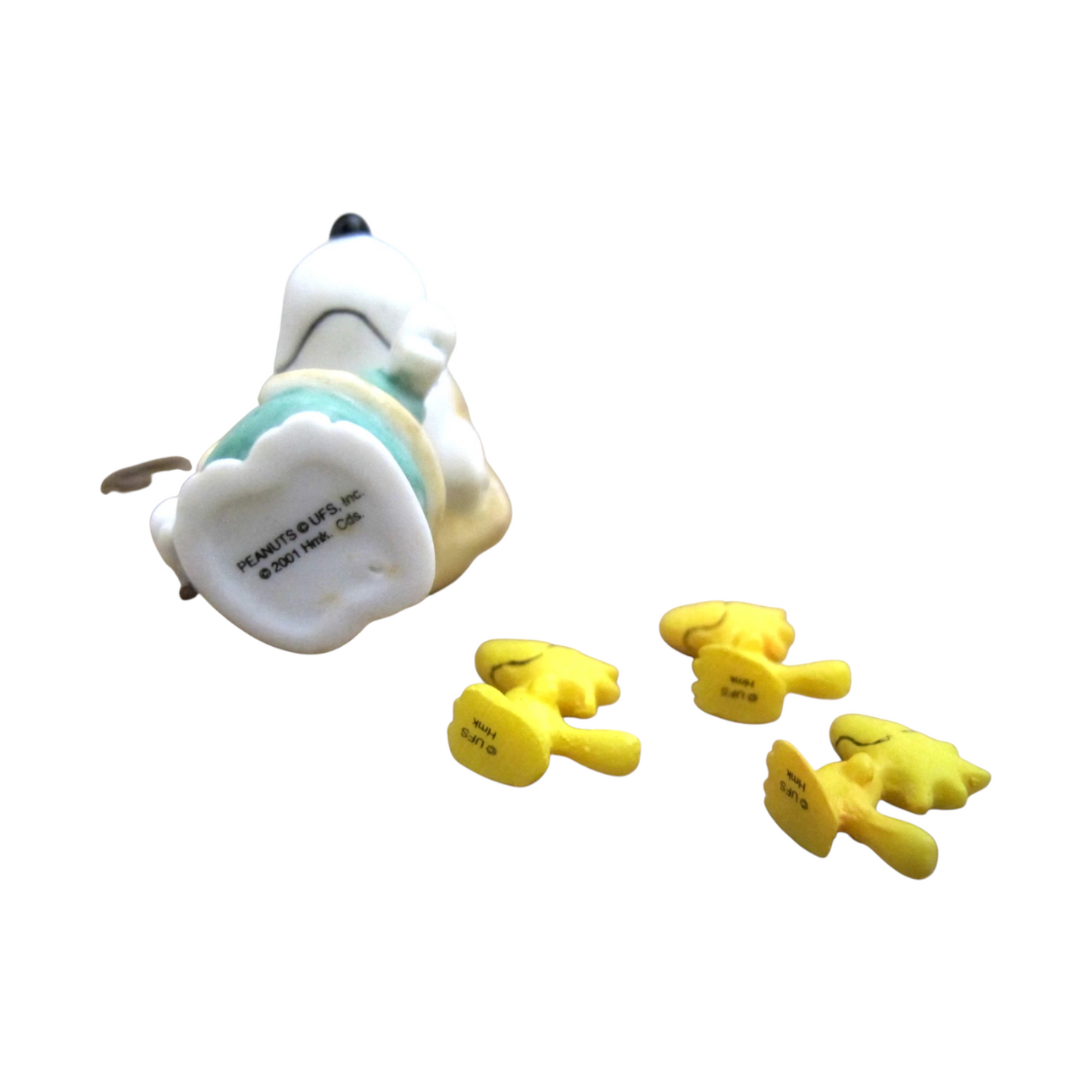 2001 Shepherd and His "Flock" Hallmark Ornament (Peanuts) QPC4050