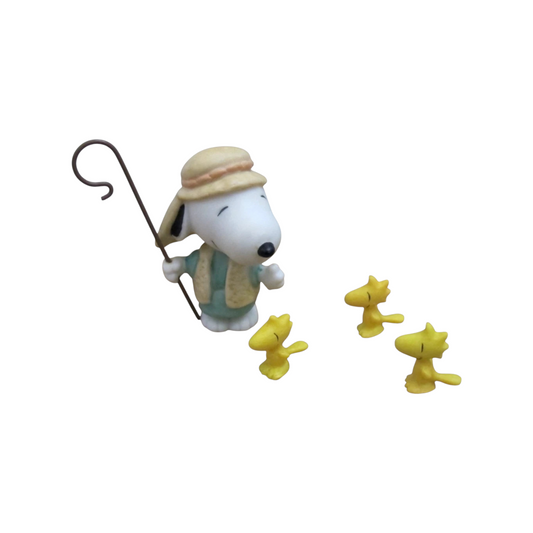 2001 Shepherd and His "Flock" (Peanuts)