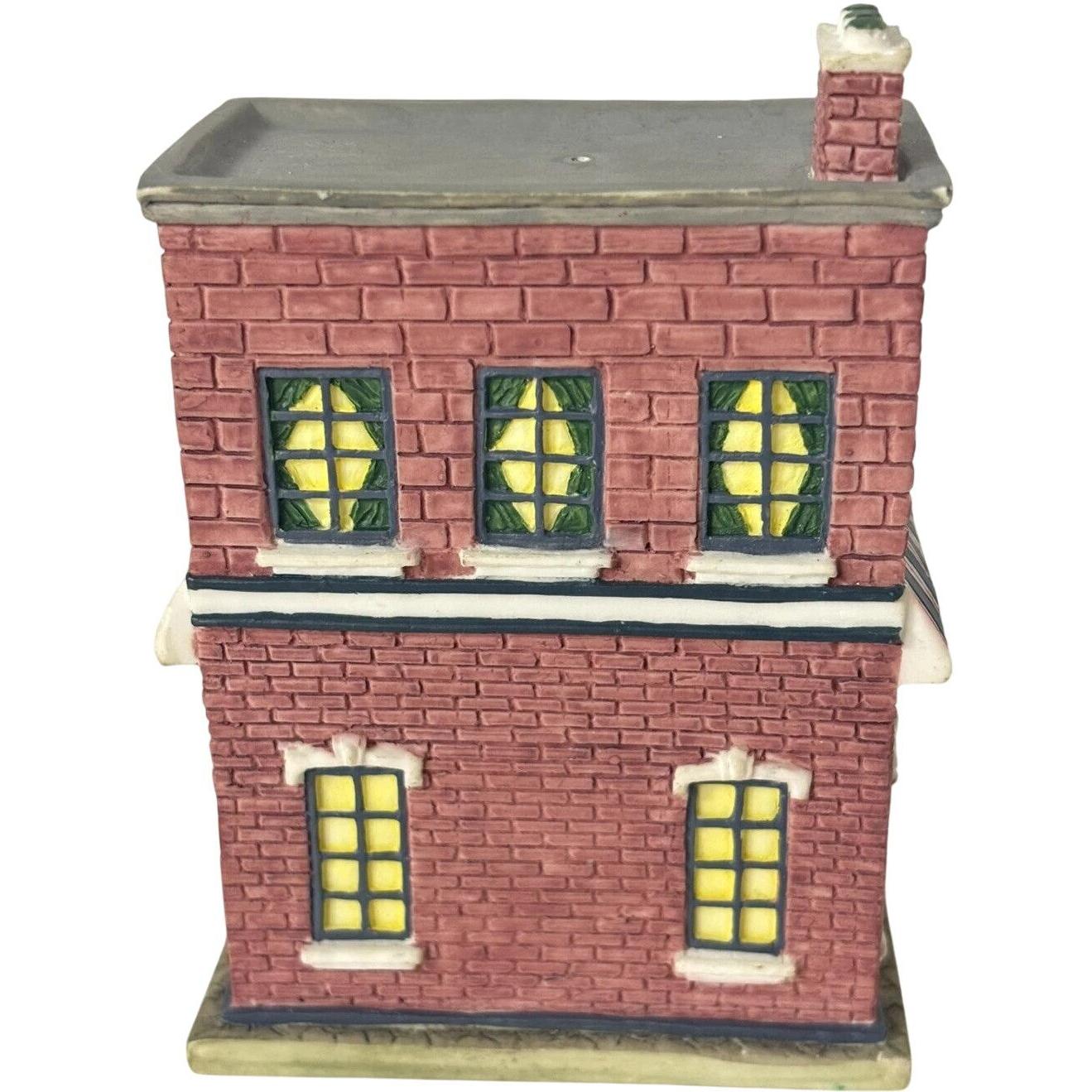 2001 The First Walgreen Drugstore Hallmark Ornament (Walgreens) QGO3082