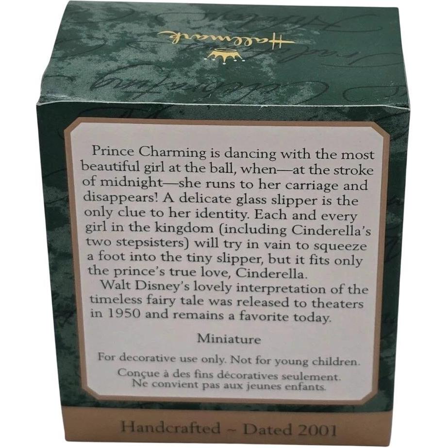 2001 The Glass Slipper Hallmark Ornament (Cinderella) QXD4182