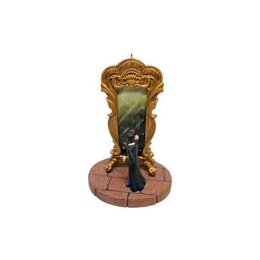 2001 The Mirror of Erised Hallmark Ornament (Harry Potter) QXI8645 Image1