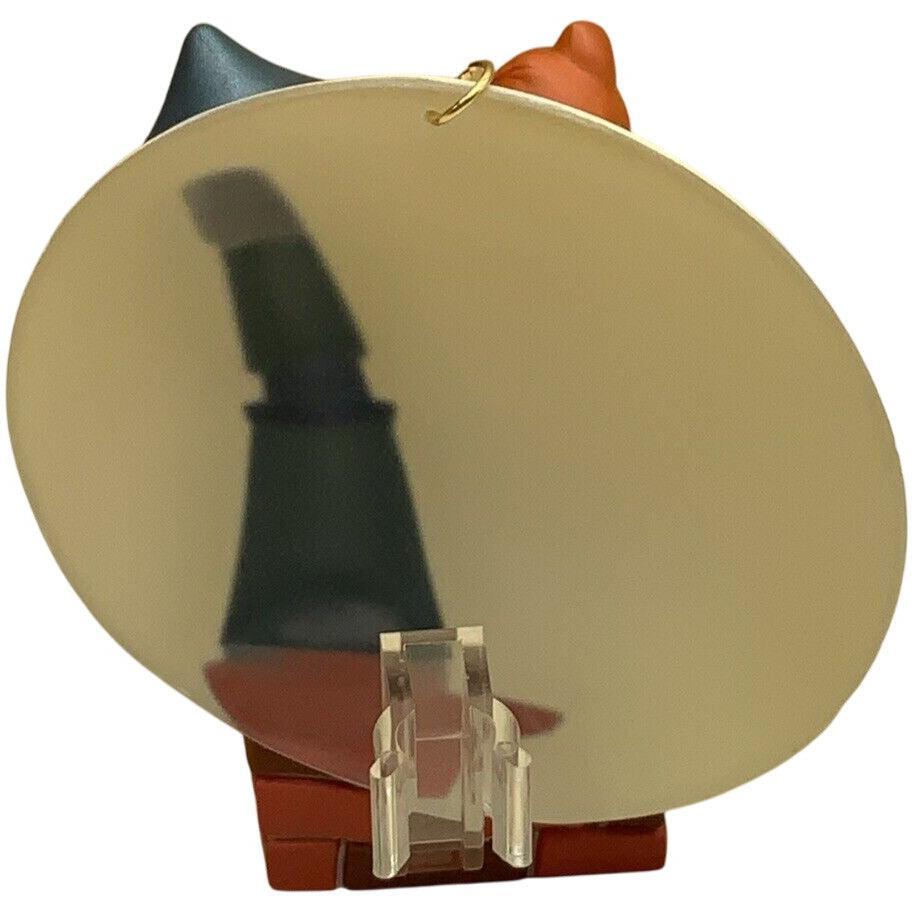 2001 Thomas O'Malley and Duchess Hallmark Ornament (The Aristocats) QXD4175