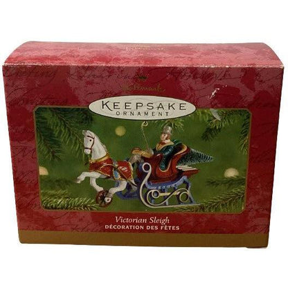 2001 Victorian Sleigh Hallmark Ornament (Sleigh) QX8855