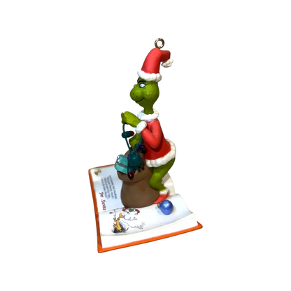 2001 What a Grinchy Trick! Hallmark Ornament (The Grinch) QXI6405