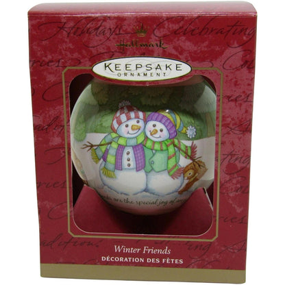 2001 Winter Friends Hallmark Ornament (Ball) QX2242