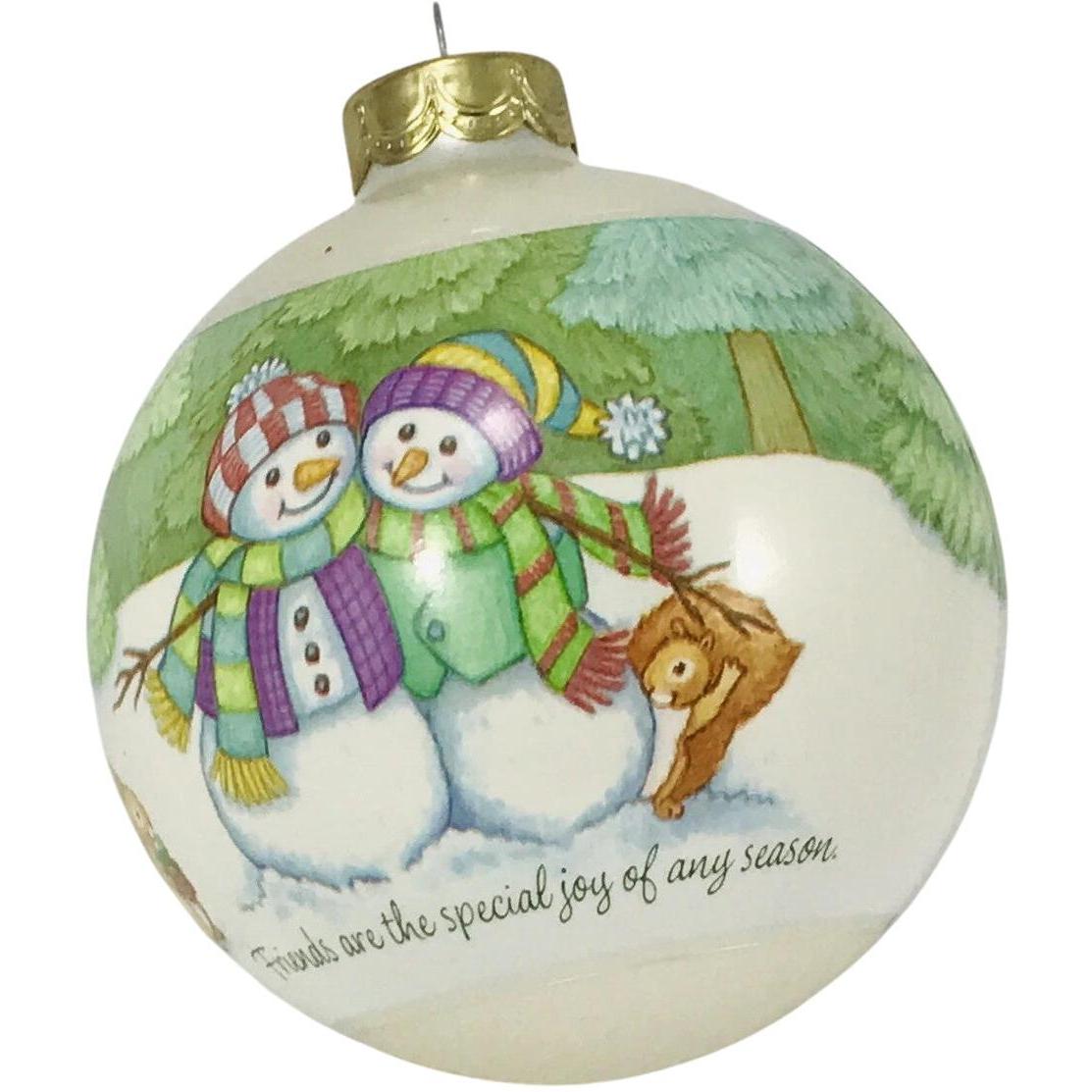 2001 Winter Friends Hallmark Ornament (Ball) QX2242