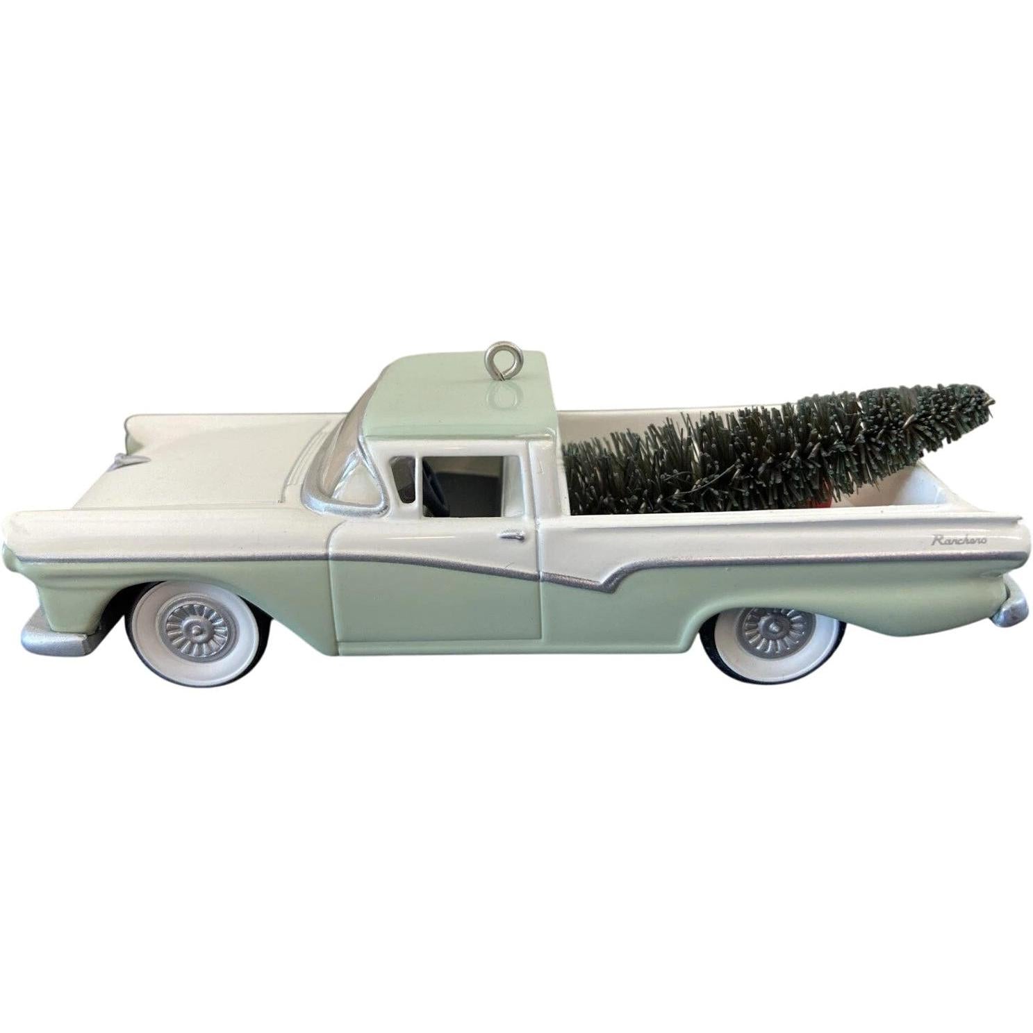 2002 1957 Ford Ranchero Hallmark Ornament (All-American Trucks) QX8066