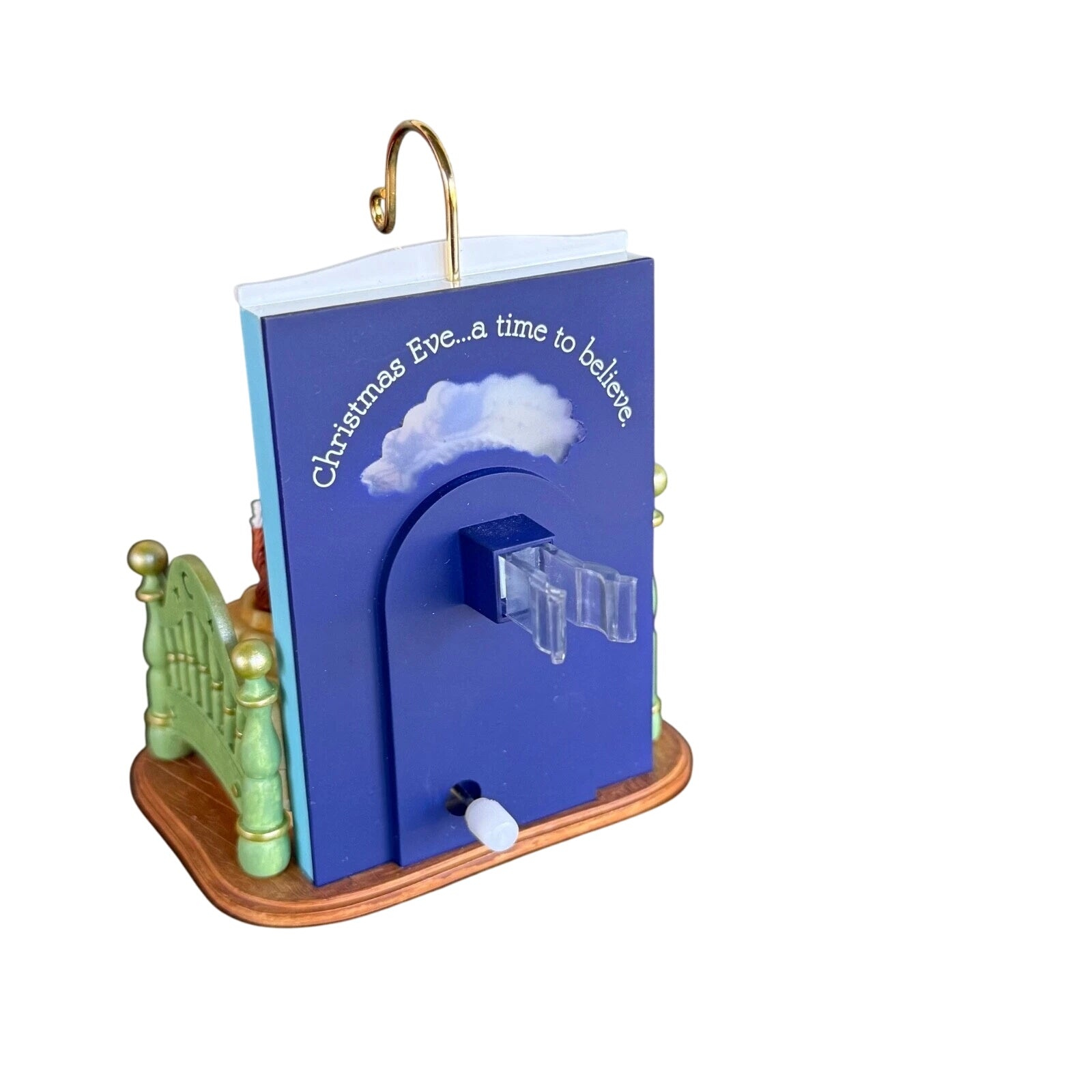 2002 A Time to Believe Hallmark Ornament (Christmas Window) QX8506