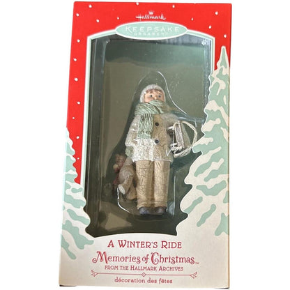 2002 A Winter's Ride Hallmark Ornament (Memories of Christmas) QP1416