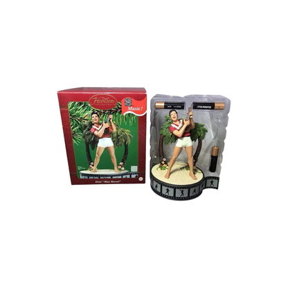 2002 Elvis "Blue Hawaii" (Elvis Presley) by Carlton Cards