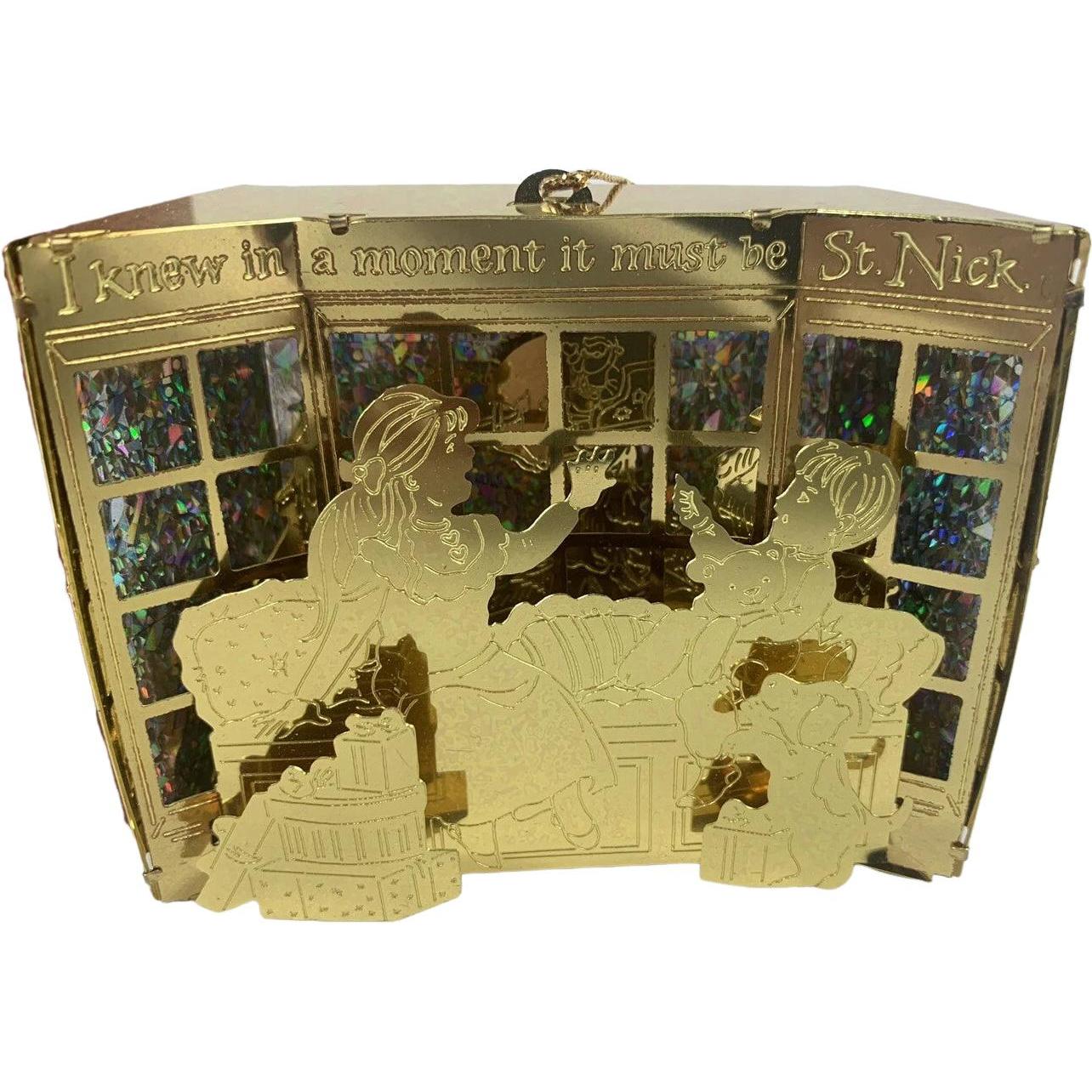 2002 To All a Good Night! Carlton Cards Ornaments (Family) CXOR-078W