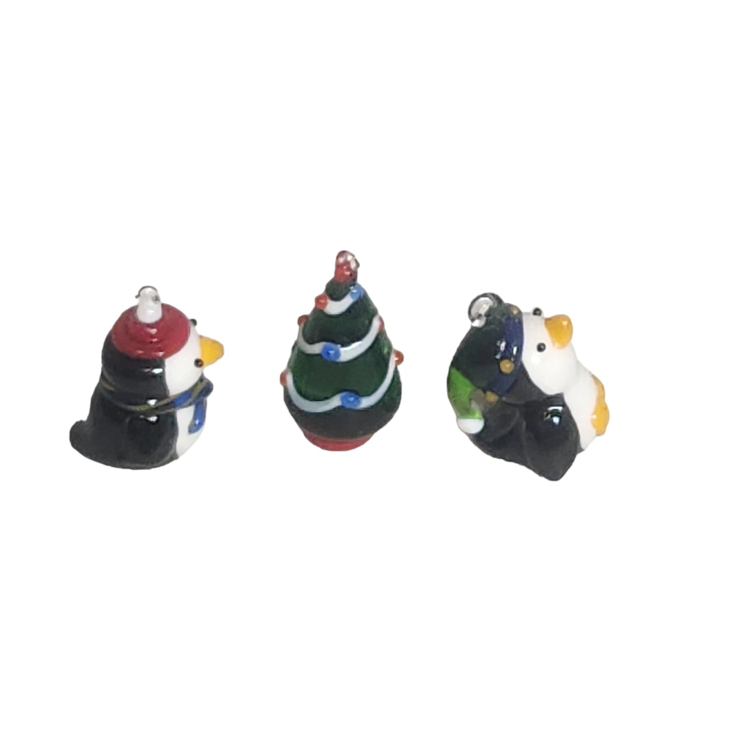 2002 Two Tiny Penguins Hallmark Ornament (Penguins) QXM4413