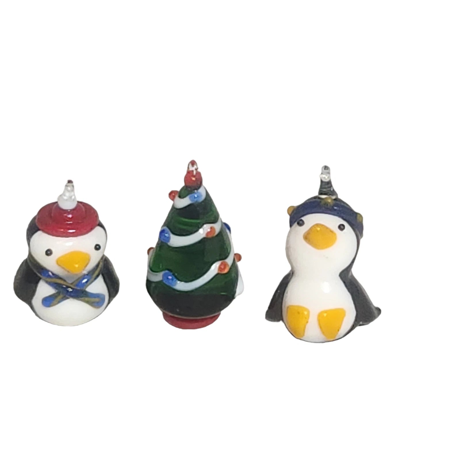 2002 Two Tiny Penguins Hallmark Ornament (Penguins) QXM4413