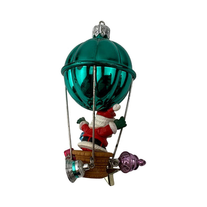 2002 Up, Up, And Away Hallmark Ornament (Santa Claus) QX8466