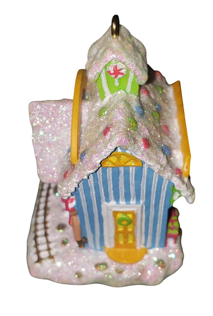 2002 Vintage Whistle Stop (Gingerbread)