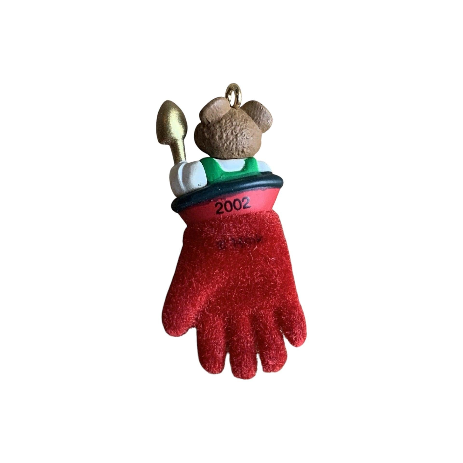 2002 A Gift for Gardening Hallmark Ornament (Teddy Bear) QXM4463 Image4