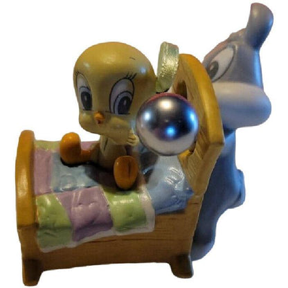 2002 Baby Looney Tunes Hallmark Ornament (Loney Tunes) QX8913