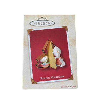 2002 Baking Hallmark Ornament (Kitchen & Baking) QX6956