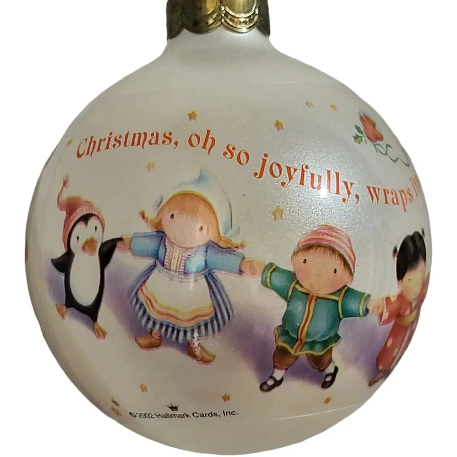 2002 Christmas Around the World Hallmark Ornament (Ball) QX8436