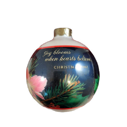 2002 Christmas Floral Hallmark Ornament (Ball) QX2963