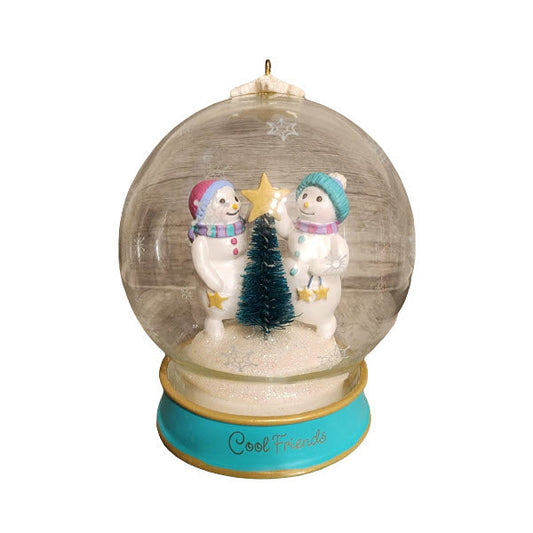 2002 Cool Friends Hallmark Ornament (Snowman) QX8706