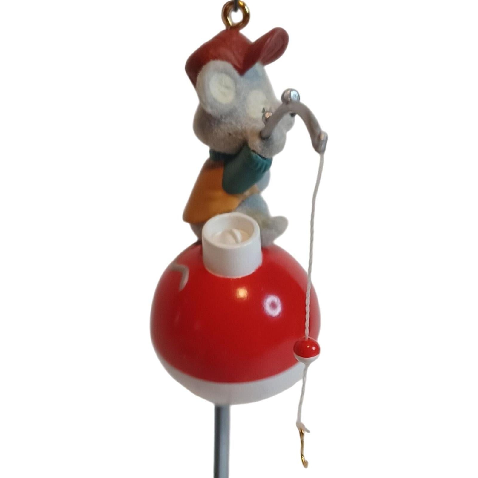 2002 Fishin' Mission Hallmark Ornament (Fishing) QX8736