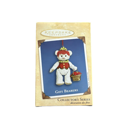 2002 Gift Bearers Hallmark Ornament (Gift Bearers) QX8883 Image2