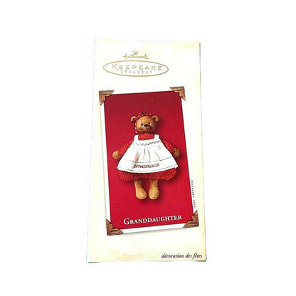 2002 Granddaugheter Hallmark Ornament (GrandDaughter) QX8663