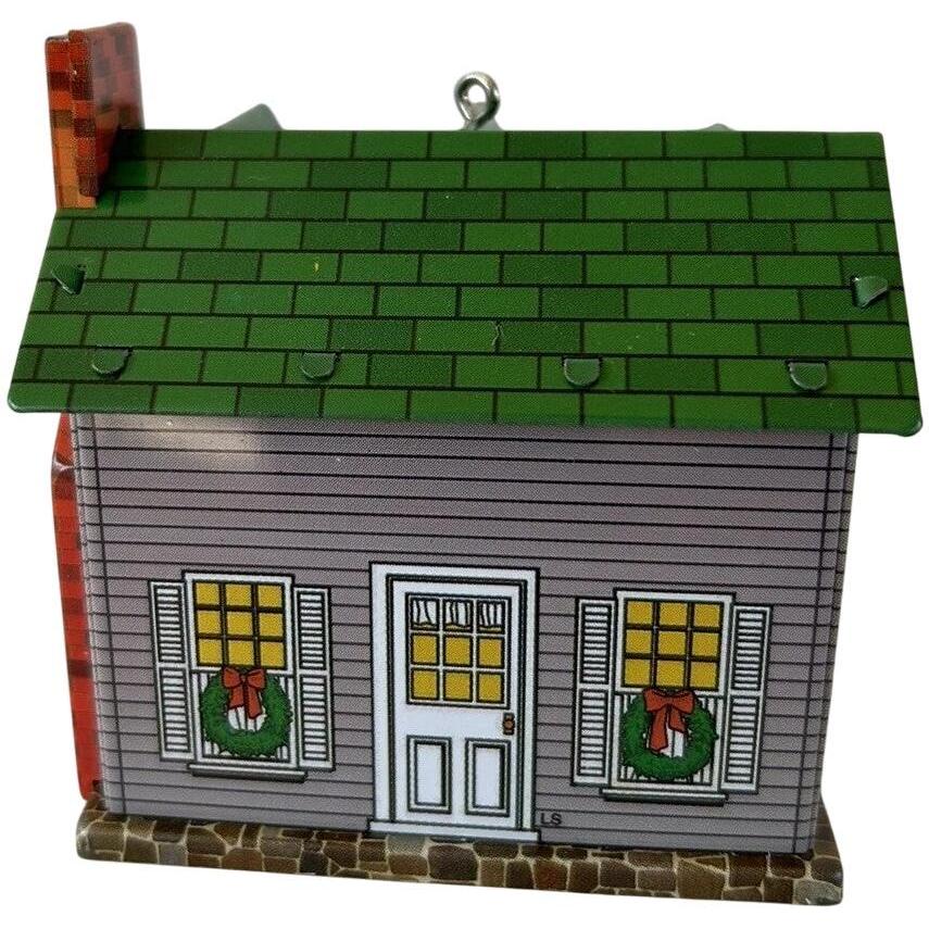 2002 GrandMother's House And Covered Bridge Hallmark Ornament (Town and Country) QX8156