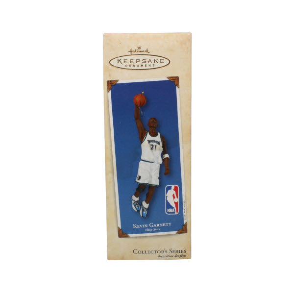 2002 Kevin Garnett Hallmark Ornament (Hoop Stars) QXI8146