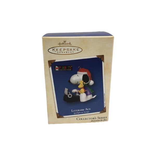 2002 Literary Ace Hallmark Ornament (Spotlight on Snoopy) QX8043