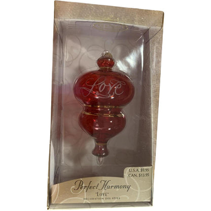 2002 Love Hallmark Ornament (Perfect Harmony) QP1226