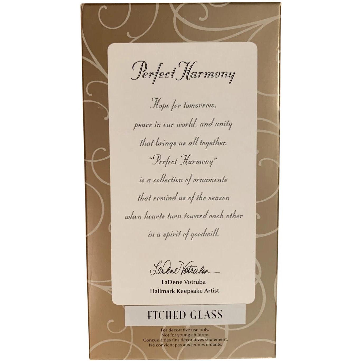 2002 Love Hallmark Ornament (Perfect Harmony) QP1226