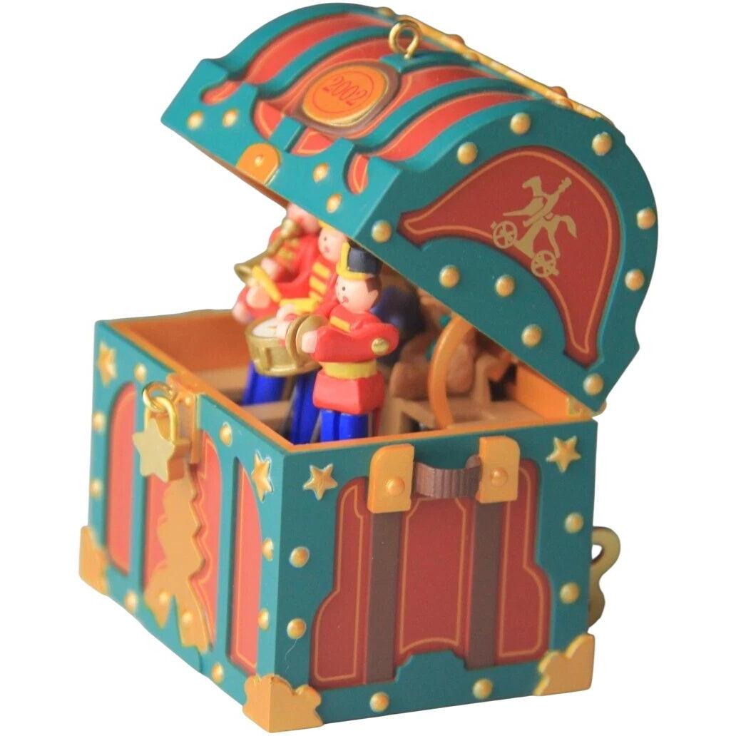 2002 Merry Music Makers Hallmark Ornament (Toys and Games) QX8523