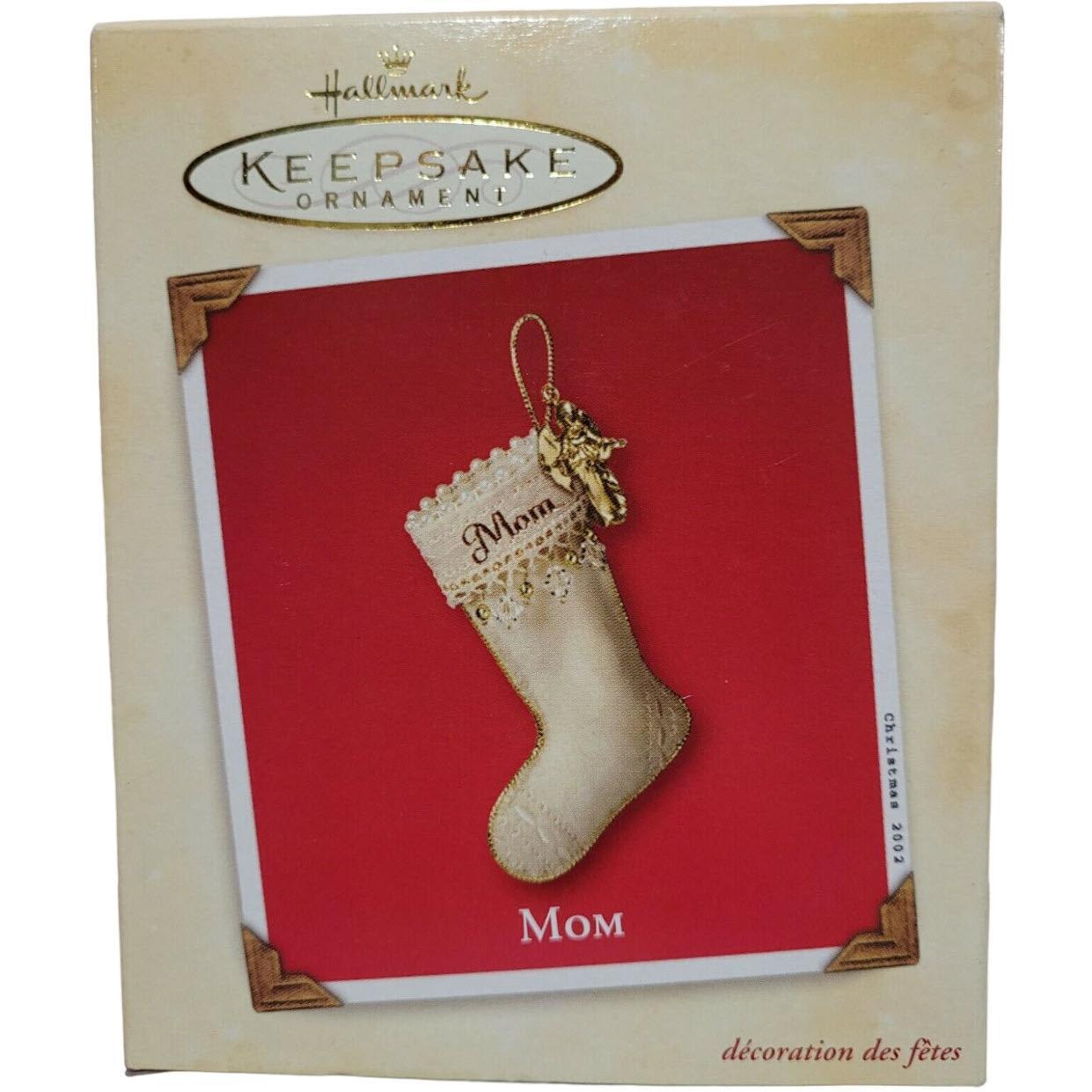 2002 Mom Hallmark Ornament (Family) QX8933