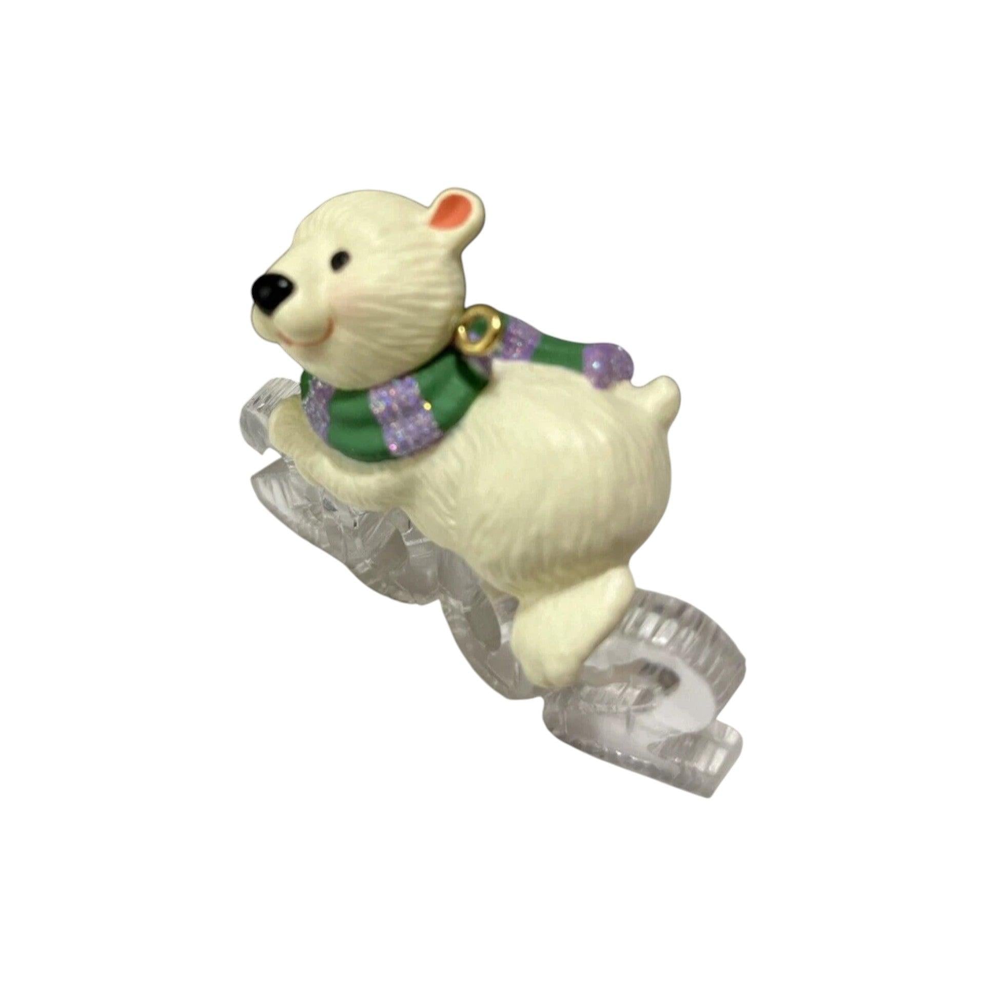 2002 Polar Bear (Merry Miniatures) Hallmark Ornament QMM7086 Image3