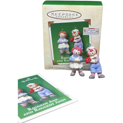 2002 Raggedy Ann and Andy Hallmark Ornament (Raggedy Ann & Andy) QXM4496