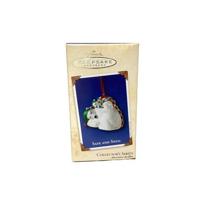 2002 Safe and Snug Hallmark Ornament (Safe and Snug) QX8036 Image2
