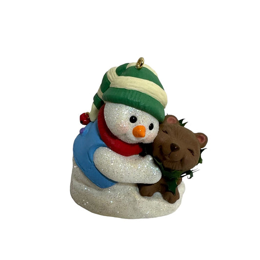 2002 Snow Buddies Hallmark Ornament (Snow Buddies) QX8003 Image1
