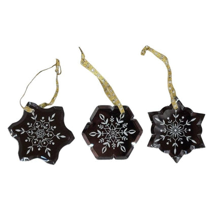 2002 Snowflakes (Memories of Christmas)