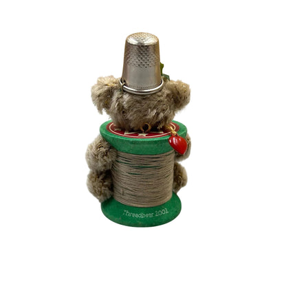 2002 Threadbear Hallmark Ornament (Teddy Bear) QX2916 Image4