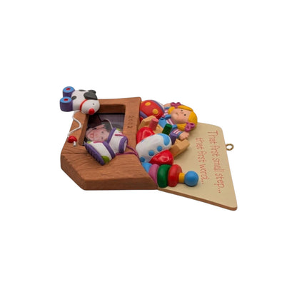 2002 Toddler Photo Holder Hallmark Ornament (Photo Holder) QX2856 Image6
