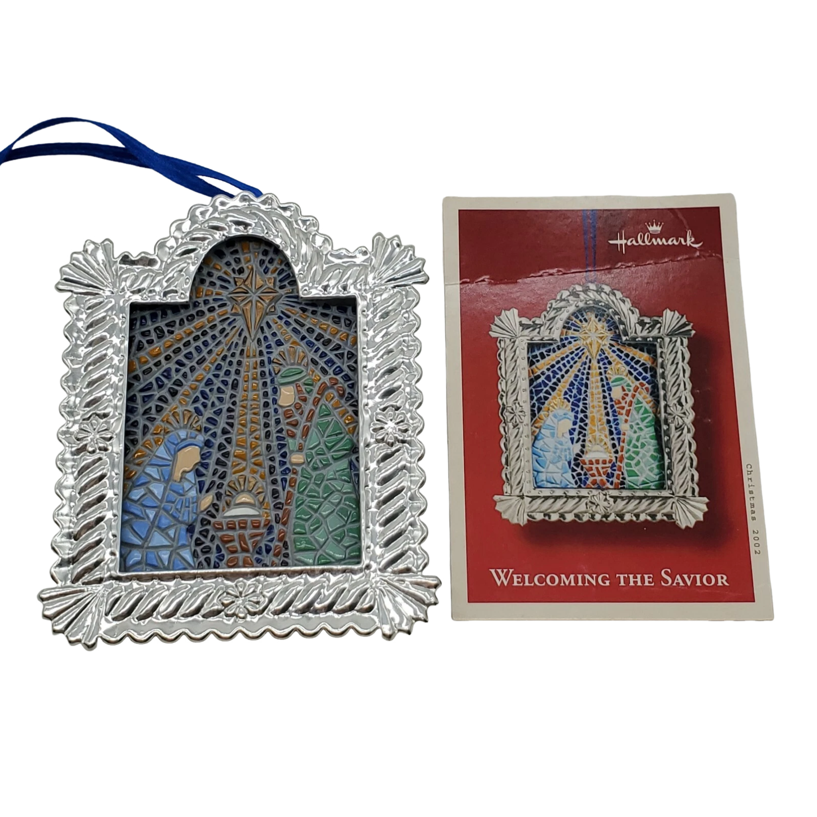 2002 Welcoming The Savior Hallmark Ornament (Nativity) QX8356 Image4