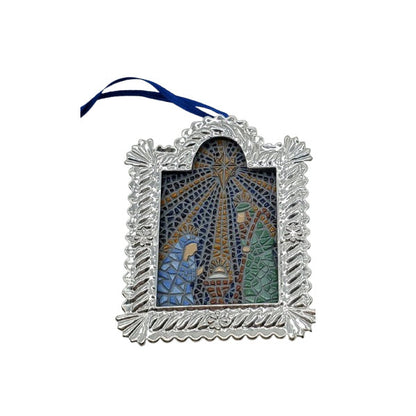 2002 Welcoming The Savior Hallmark Ornament (Nativity) QX8356